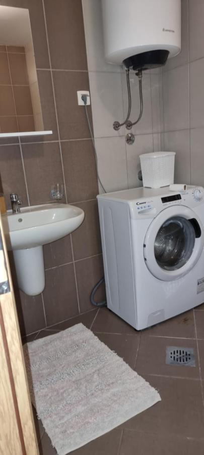 Naki Apartmani Podgorica Luaran gambar