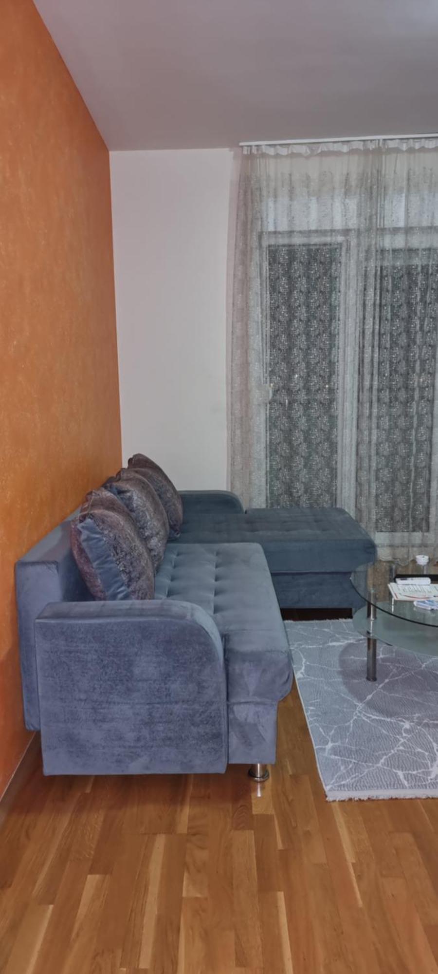 Naki Apartmani Podgorica Bilik gambar