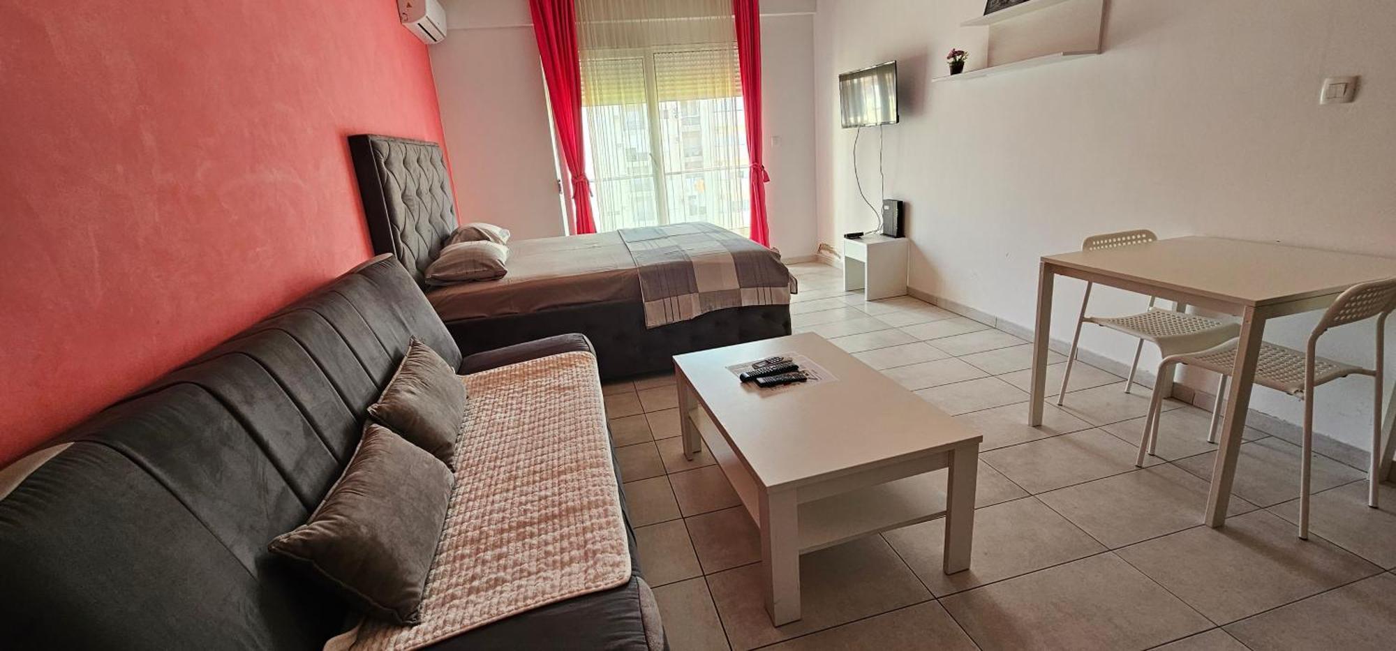 Naki Apartmani Podgorica Luaran gambar